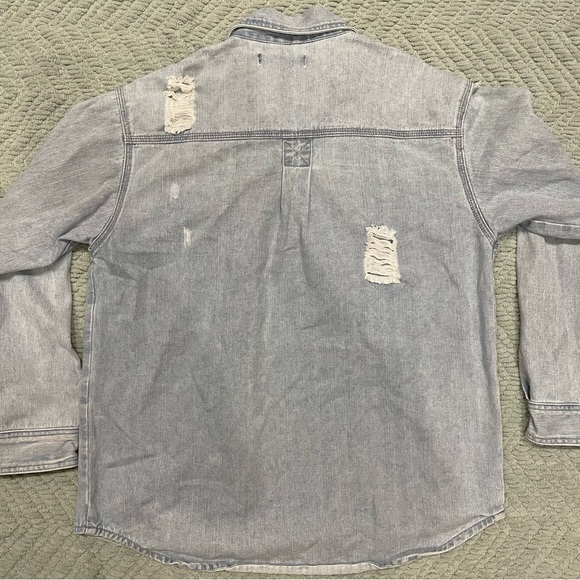 Forever 21 Distressed Lightweight Denim Jacket - Picture 3 of 7